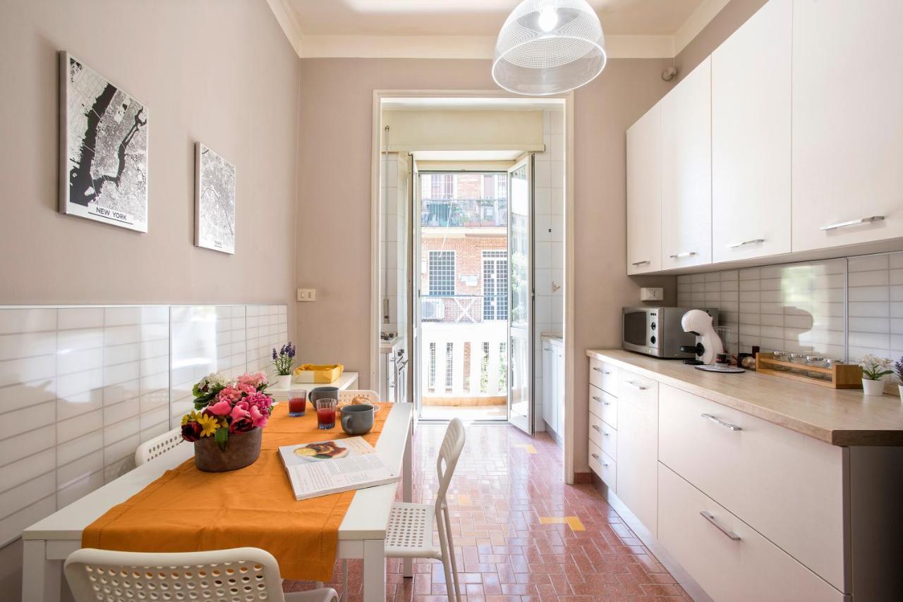 Art Of Living - Suite Elegante Nel Cuore Di Roma Exterior photo